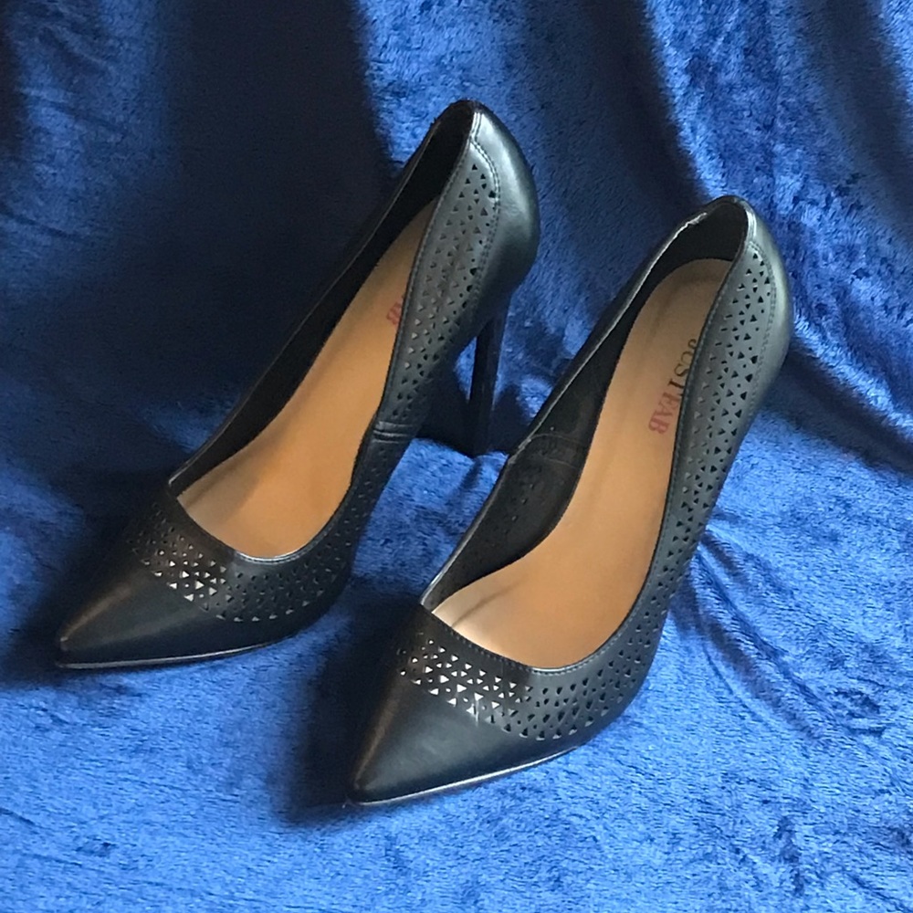 5” JustFab heels. Size 9